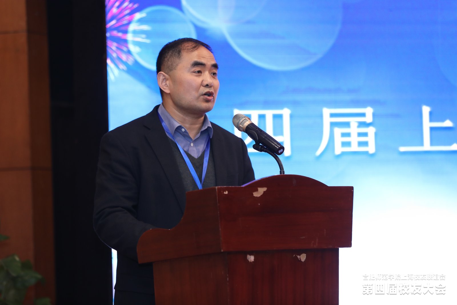 国产成人精品白浆久久69