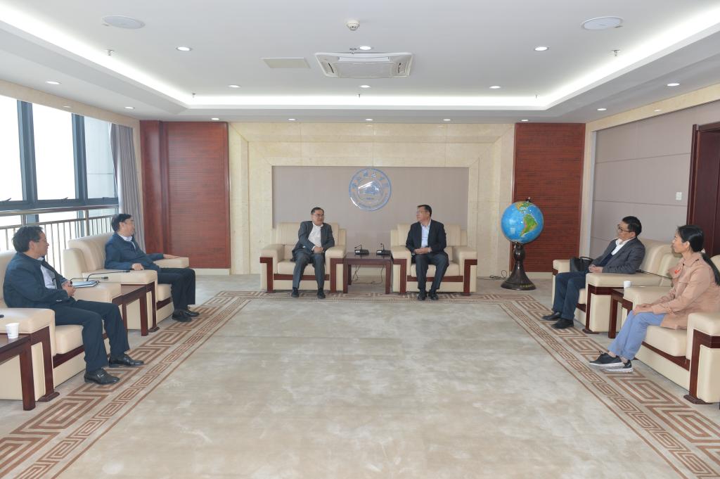 国产成人精品白浆久久69