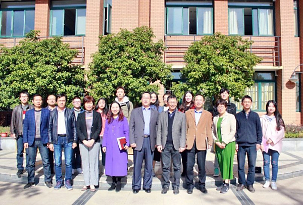 国产成人精品白浆久久69