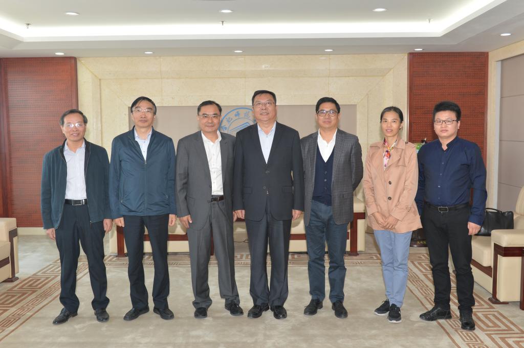 国产成人精品白浆久久69