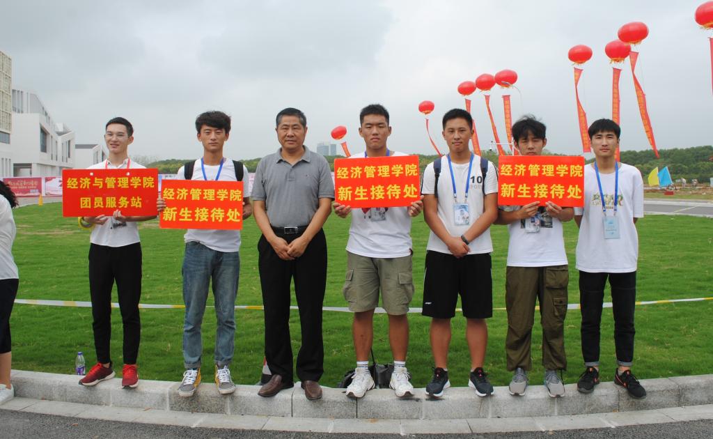 国产成人精品白浆久久69