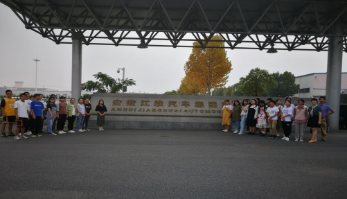 国产成人精品白浆久久69