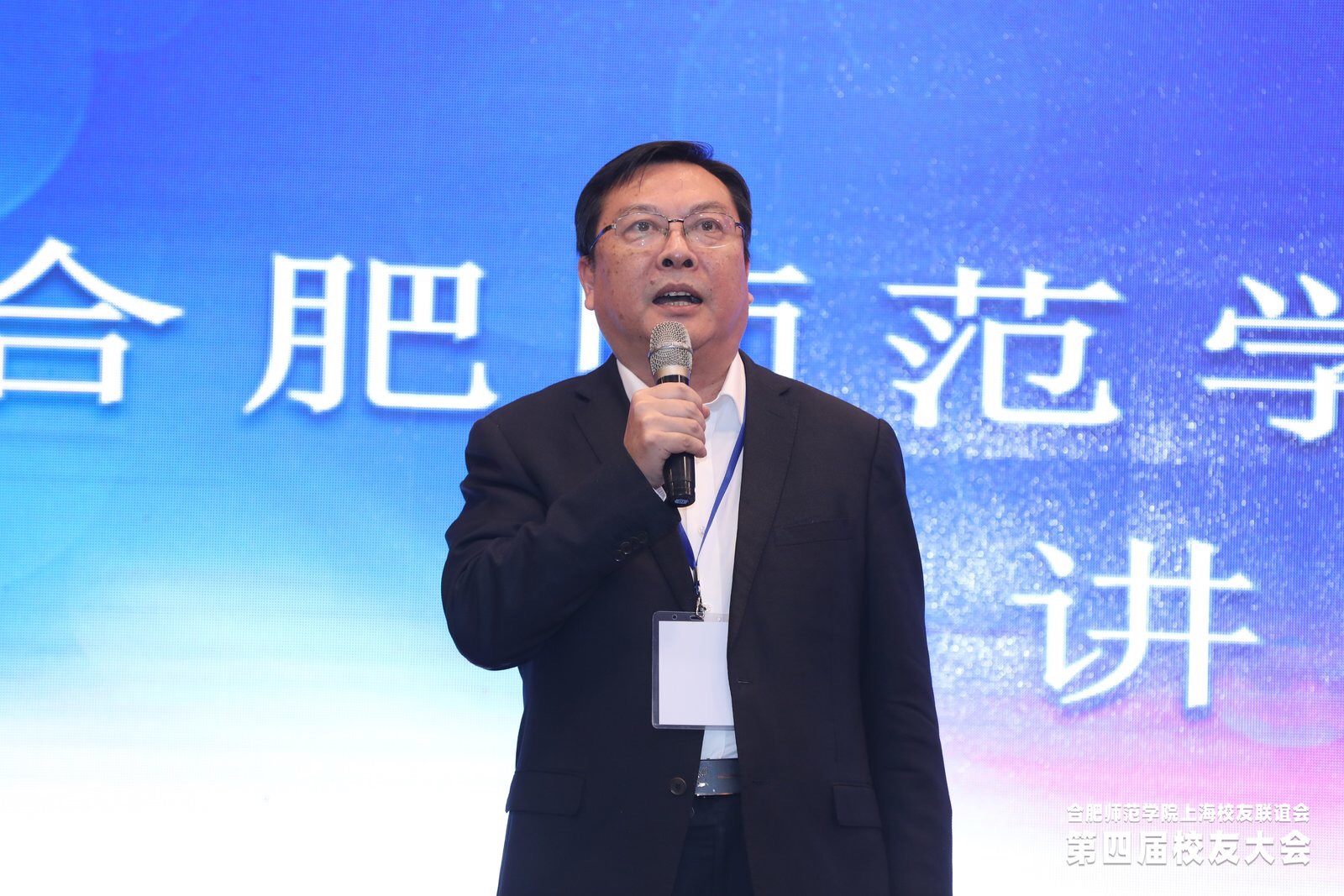 国产成人精品白浆久久69