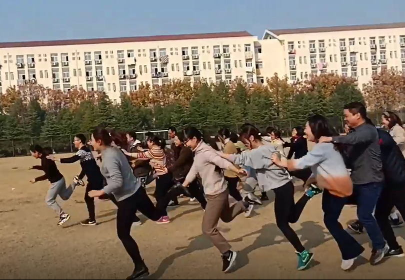 国产成人精品白浆久久69